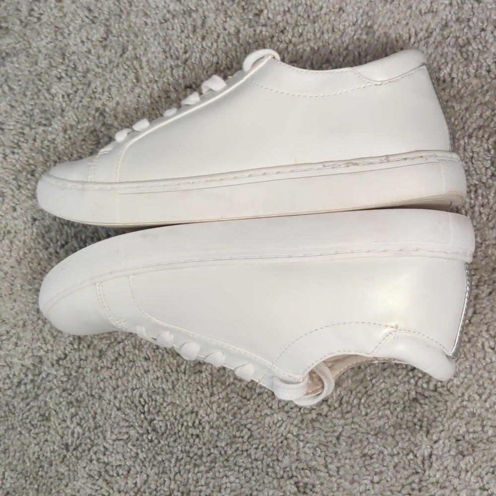 Kenneth Cole Reaction White Sneakers - Picture 11 of 11